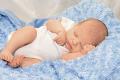 Príprava miesta na spanie pre novorodenca Príklady spální s postieľkou pre novorodenca